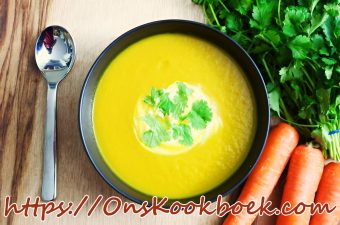 Romige wortelsoep met curry, kokosmelk en koriander