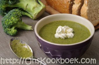 Broccolisoep