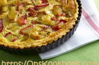 3x Rabarbertaart met Bladerdeeg, Klassiek of met Vanillepudding! Rabarbertaart met bladerdeeg
